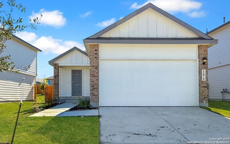 1670 House Finch Drive, San Antonio, TX 78253, 4 Bedrooms Bedrooms, ,2 BathroomsBathrooms,Residential,For Sale,1670 House Finch Drive,0,1908372