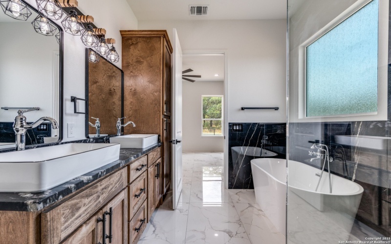 22842 Black Cherry, Elmendorf, TX 78112, 3 Habitaciones Habitaciones , ,2 BañosBaños,Residential,En Venta,22842 Black Cherry,0,1894943