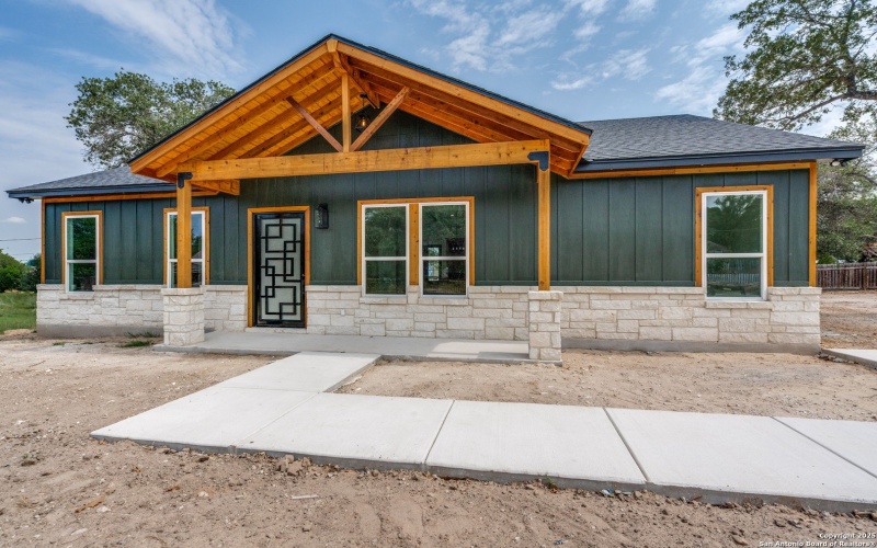 22842 Black Cherry, Elmendorf, TX 78112, 3 Habitaciones Habitaciones , ,2 BañosBaños,Residential,En Venta,22842 Black Cherry,0,1894943