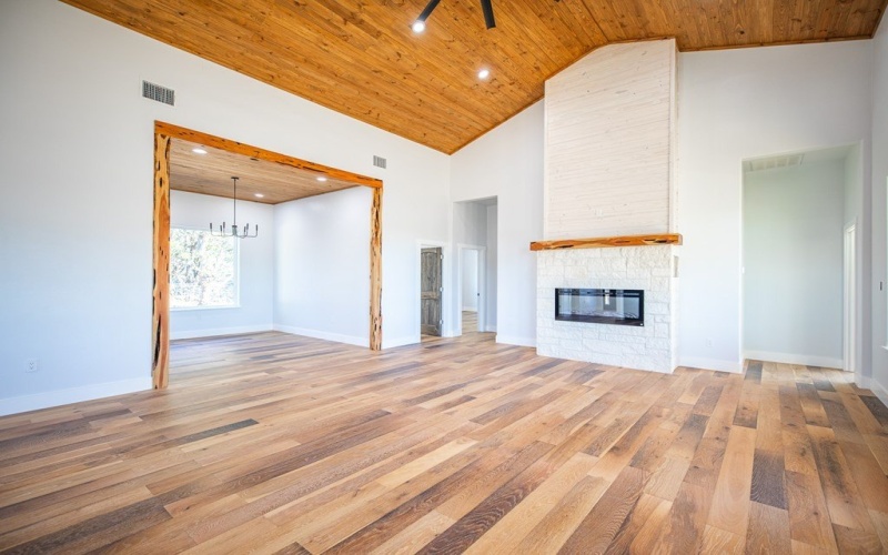 183 Wood Trail, Kerrville, TX 78028, 3 Habitaciones Habitaciones , ,2 BañosBaños,Residential,En Venta,183 Wood Trail,118245