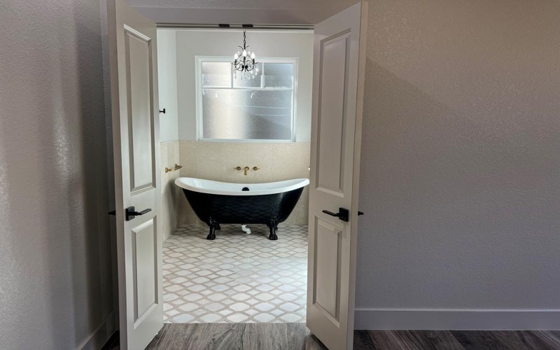 1706 N Valencia Dr, Kerrville, TX 78028, 3 Habitaciones Habitaciones , ,2 BañosBaños,Residential,En Venta,1706 N Valencia Dr,118378