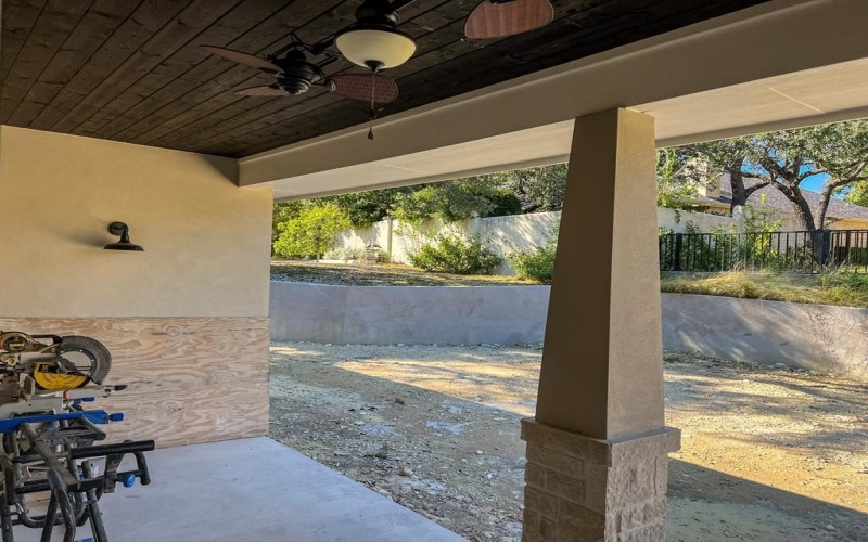 1706 N Valencia Dr, Kerrville, TX 78028, 3 Habitaciones Habitaciones , ,2 BañosBaños,Residential,En Venta,1706 N Valencia Dr,118378
