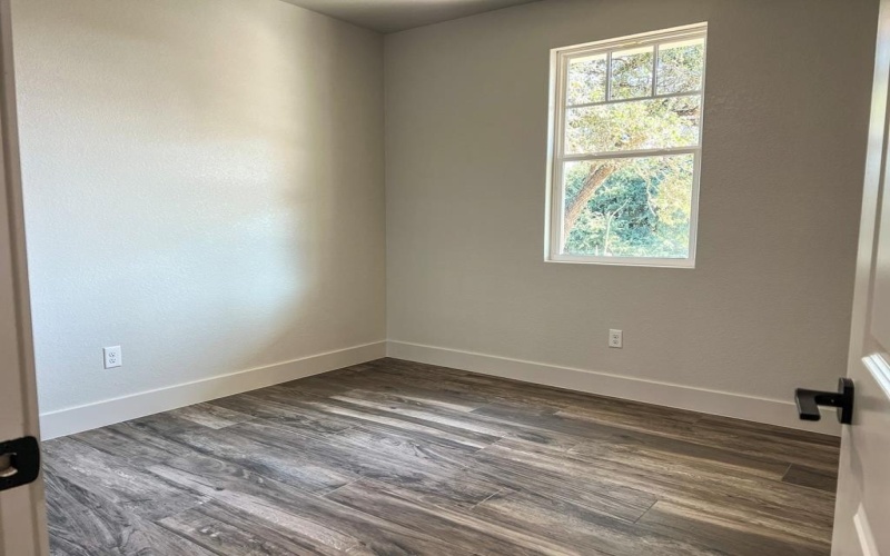 1706 N Valencia Dr, Kerrville, TX 78028, 3 Habitaciones Habitaciones , ,2 BañosBaños,Residential,En Venta,1706 N Valencia Dr,118378