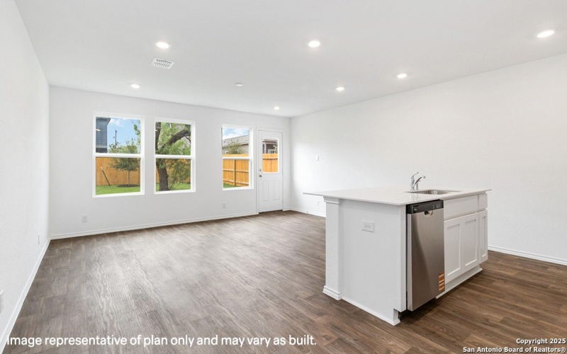 5923 Cinnabar Corner, San Antonio, TX 78222, 3 Habitaciones Habitaciones , ,2 BañosBaños,Residential,En Venta,5923 Cinnabar Corner,0,1909852