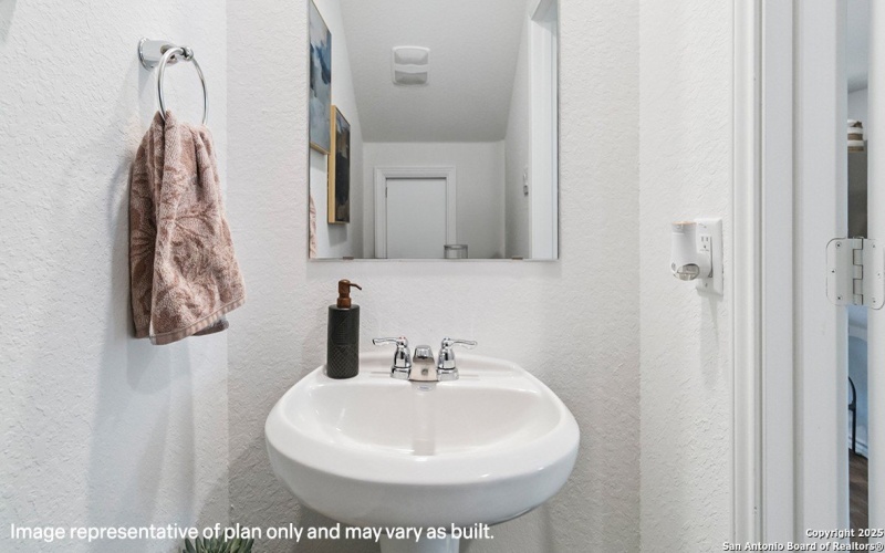 4738 Beryl Loop, San Antonio, TX 78222, 4 Habitaciones Habitaciones , ,2 BañosBaños,Residential,En Venta,4738 Beryl Loop,0,1909869