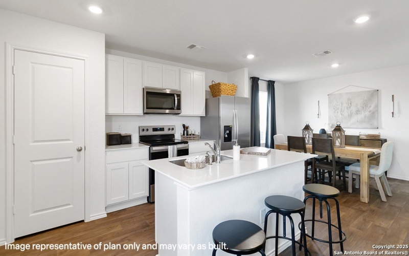 10319 Lassen Park, Converse, TX 78109, 5 Bedrooms Bedrooms, ,2 BathroomsBathrooms,Residential,For Sale,10319 Lassen Park,0,1895799