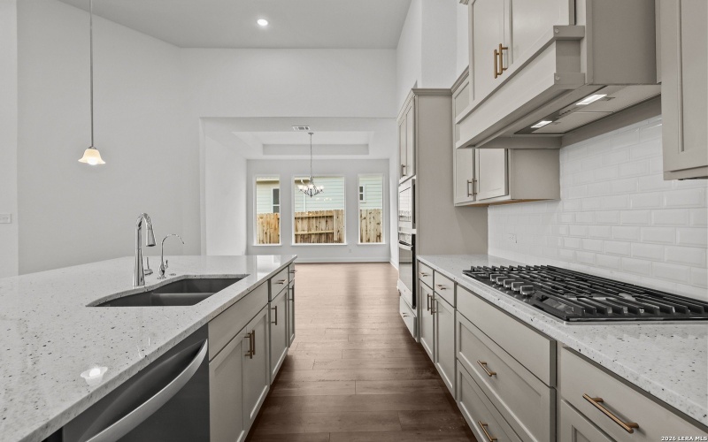 2820 Reeves Ln, Schertz, TX 78108, 4 Habitaciones Habitaciones , ,5 BañosBaños,Residential,En Venta,2820 Reeves Ln,0,1895988