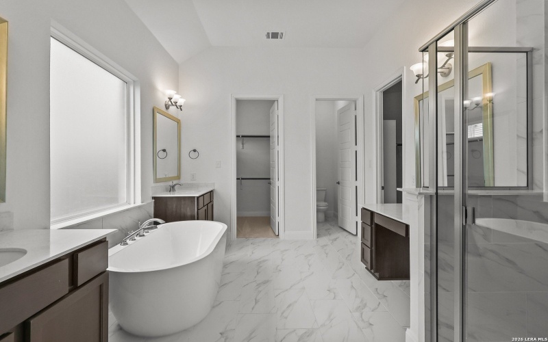 2820 Reeves Ln, Schertz, TX 78108, 4 Habitaciones Habitaciones , ,5 BañosBaños,Residential,En Venta,2820 Reeves Ln,0,1895988