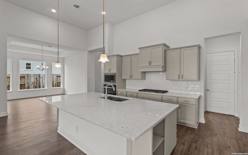 2820 Reeves Ln, Schertz, TX 78108, 4 Habitaciones Habitaciones , ,5 BañosBaños,Residential,En Venta,2820 Reeves Ln,0,1895988