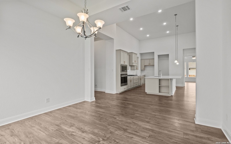 2820 Reeves Ln, Schertz, TX 78108, 4 Habitaciones Habitaciones , ,5 BañosBaños,Residential,En Venta,2820 Reeves Ln,0,1895988