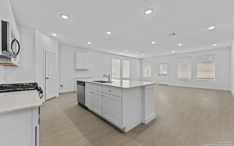 14905 Taradeau, San Antonio, TX 78254, 4 Habitaciones Habitaciones , ,3 BañosBaños,Residential,En Venta,14905 Taradeau,0,1895997