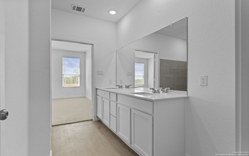 31951 Ambrose St, Bulverde, TX 78163, 4 Bedrooms Bedrooms, ,3 BathroomsBathrooms,Residential,For Sale,31951 Ambrose St,0,1896001