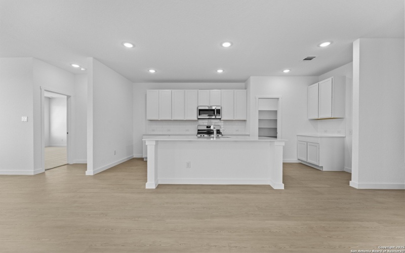 31951 Ambrose St, Bulverde, TX 78163, 4 Bedrooms Bedrooms, ,3 BathroomsBathrooms,Residential,For Sale,31951 Ambrose St,0,1896001