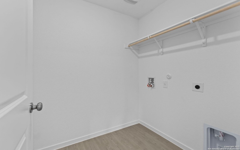 104 Vista View, Floresville, TX 78114, 4 Bedrooms Bedrooms, ,2 BathroomsBathrooms,Residential,For Sale,104 Vista View,0,1896026