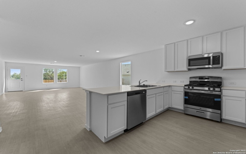 104 Vista View, Floresville, TX 78114, 4 Bedrooms Bedrooms, ,2 BathroomsBathrooms,Residential,For Sale,104 Vista View,0,1896026