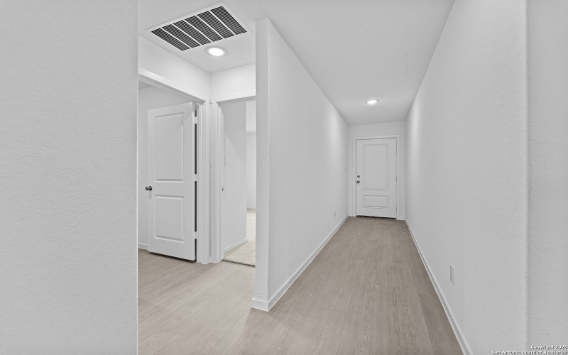 125 Oak Hurst Dr, Floresville, TX 78114, 4 Bedrooms Bedrooms, ,2 BathroomsBathrooms,Residential,For Sale,125 Oak Hurst Dr,0,1896029