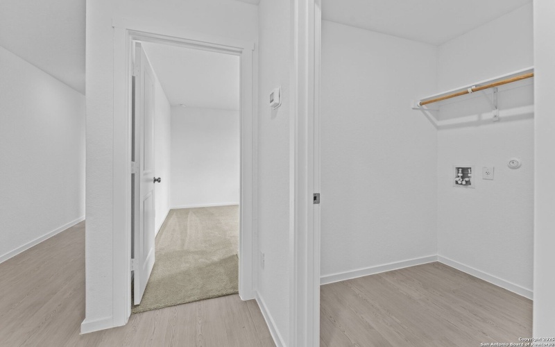 125 Oak Hurst Dr, Floresville, TX 78114, 4 Bedrooms Bedrooms, ,2 BathroomsBathrooms,Residential,For Sale,125 Oak Hurst Dr,0,1896029