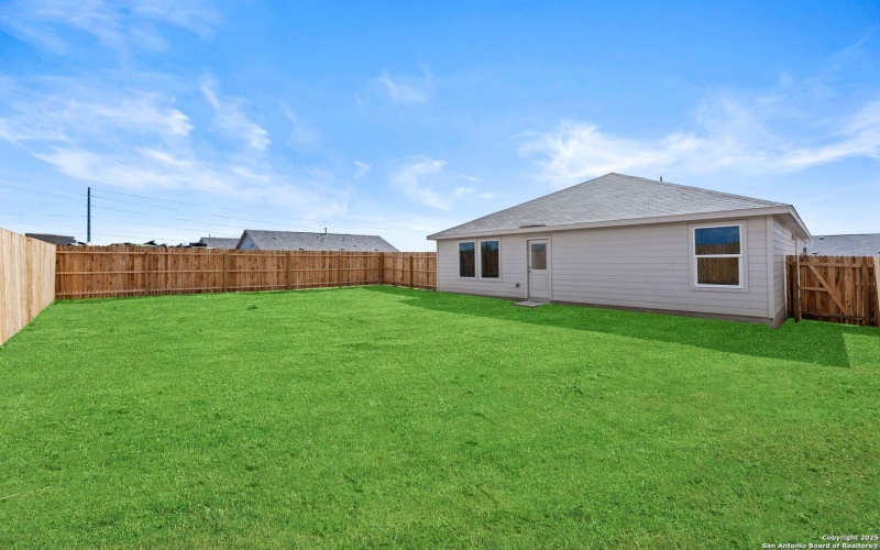 125 Oak Hurst Dr, Floresville, TX 78114, 4 Bedrooms Bedrooms, ,2 BathroomsBathrooms,Residential,For Sale,125 Oak Hurst Dr,0,1896029