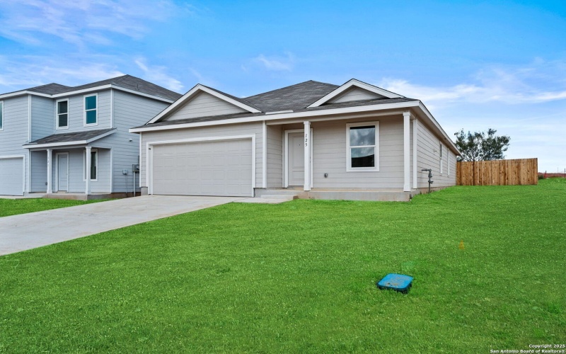 125 Oak Hurst Dr, Floresville, TX 78114, 4 Bedrooms Bedrooms, ,2 BathroomsBathrooms,Residential,For Sale,125 Oak Hurst Dr,0,1896029