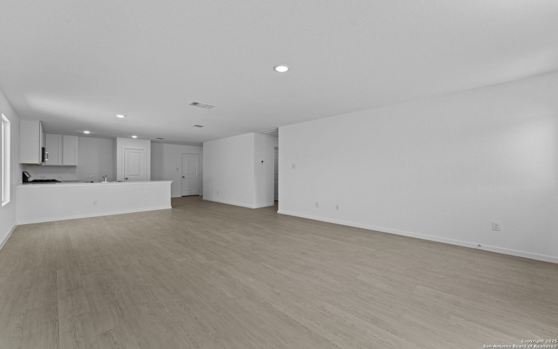 101 Autumn Trail, Floresville, TX 78114, 3 Bedrooms Bedrooms, ,2 BathroomsBathrooms,Residential,For Sale,101 Autumn Trail,0,1896057