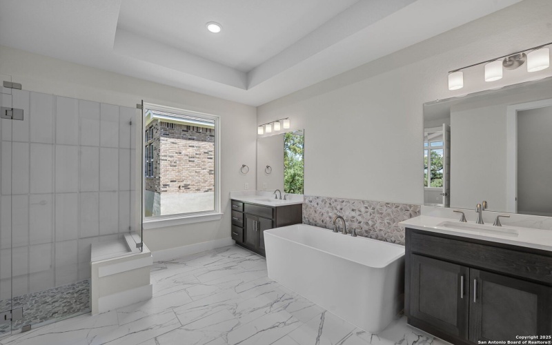 6821 Arbor Falls, Fair Oaks Ranch, TX 78015, 4 Habitaciones Habitaciones , ,3 BañosBaños,Residential,En Venta,6821 Arbor Falls,0,1896186