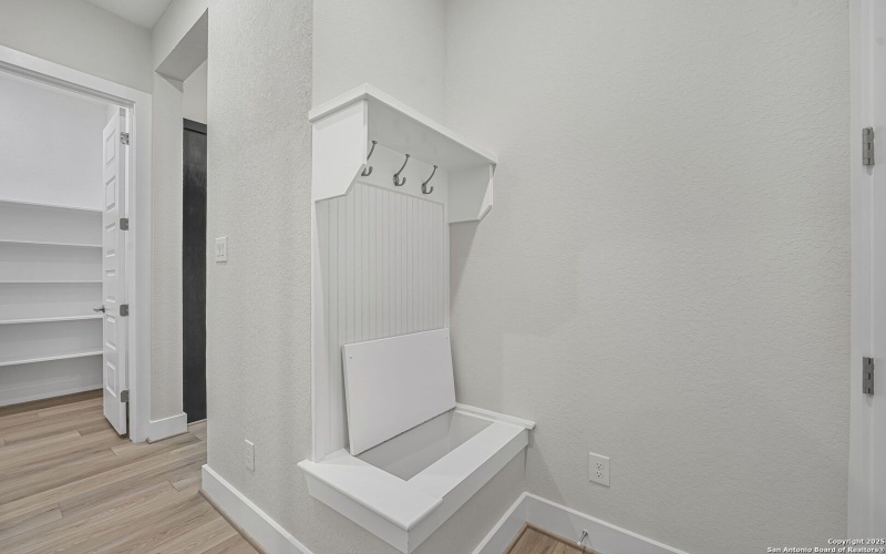 6821 Arbor Falls, Fair Oaks Ranch, TX 78015, 4 Habitaciones Habitaciones , ,3 BañosBaños,Residential,En Venta,6821 Arbor Falls,0,1896186