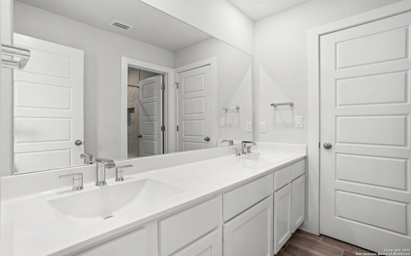 771 Fort Leonard, San Antonio, TX 78245, 4 Bedrooms Bedrooms, ,3 BathroomsBathrooms,Residential,For Sale,771 Fort Leonard,0,1911122