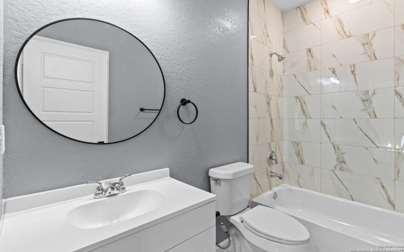 618 S San Gabriel, San Antonio, TX 78237, 3 Bedrooms Bedrooms, ,2 BathroomsBathrooms,Residential,For Sale,618 S San Gabriel,0,1912287