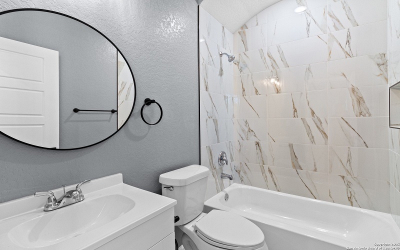 618 S San Gabriel, San Antonio, TX 78237, 3 Bedrooms Bedrooms, ,2 BathroomsBathrooms,Residential,For Sale,618 S San Gabriel,0,1912287