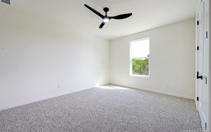 443 Let's Roll Drive, Fischer, TX 78623, 3 Habitaciones Habitaciones , ,2 BañosBaños,Residential,En Venta,443 Let's Roll Drive,0,1910218