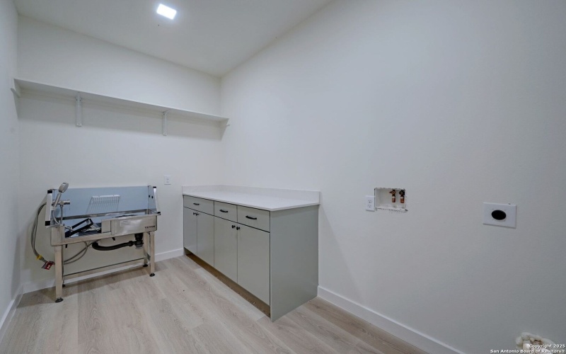 443 Let's Roll Drive, Fischer, TX 78623, 3 Habitaciones Habitaciones , ,2 BañosBaños,Residential,En Venta,443 Let's Roll Drive,0,1910218