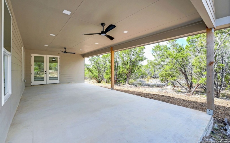 443 Let's Roll Drive, Fischer, TX 78623, 3 Habitaciones Habitaciones , ,2 BañosBaños,Residential,En Venta,443 Let's Roll Drive,0,1910218