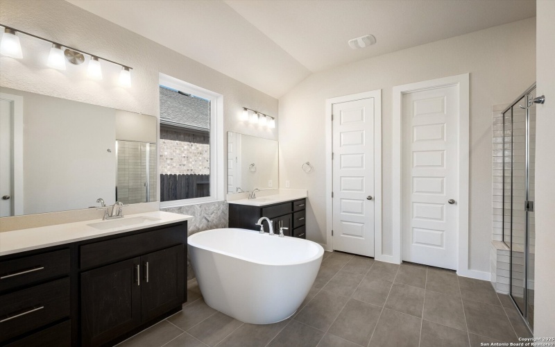 349 Vuelo, New Braunfels, TX 78132, 4 Bedrooms Bedrooms, ,3 BathroomsBathrooms,Residential,For Sale,349 Vuelo,0,1912319