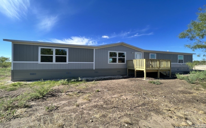 146 Frio Estates Drive, Moore, TX 78057, 4 Habitaciones Habitaciones , ,2 BañosBaños,Residential,En Venta,146 Frio Estates Drive,0,1915485