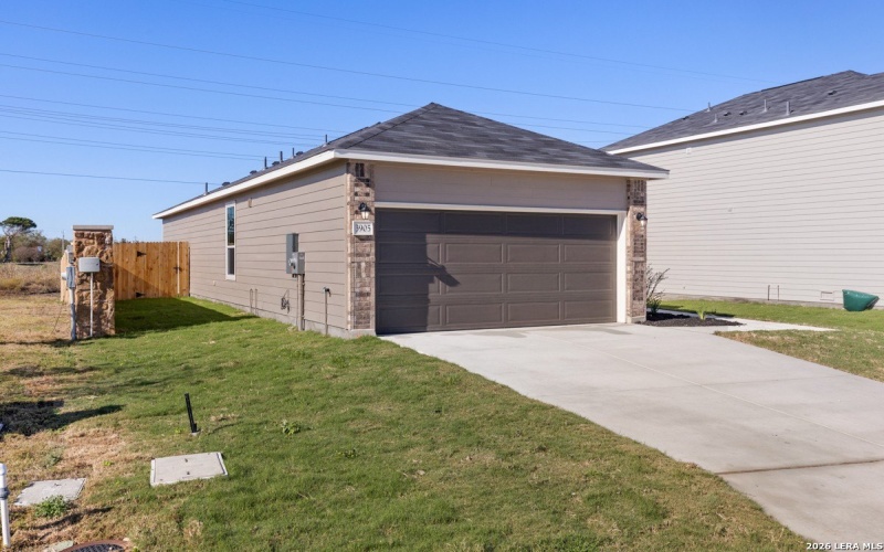 3905 WOODSIDE DRIVE, Seguin, TX 78155, 3 Bedrooms Bedrooms, ,2 BathroomsBathrooms,Residential,For Sale,3905 WOODSIDE DRIVE,0,1915942