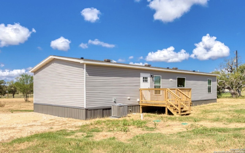 4124 Wegner Rd, New Braunfels, TX 78132-2555, 4 Bedrooms Bedrooms, ,2 BathroomsBathrooms,Residential,For Sale,4124 Wegner Rd,0,1916940