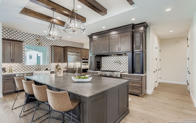 6907 Bluff Run, San Antonio, TX 78257, 4 Habitaciones Habitaciones , ,5 BañosBaños,Residential,En Venta,6907 Bluff Run,0,1918144