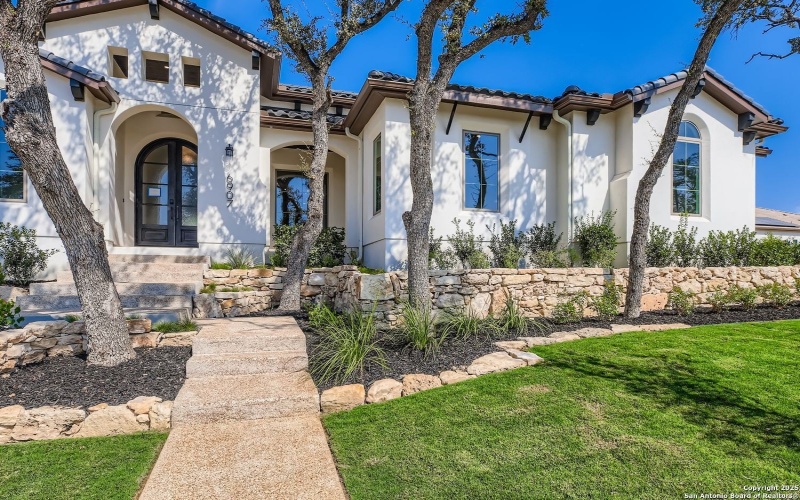 6907 Bluff Run, San Antonio, TX 78257, 4 Habitaciones Habitaciones , ,5 BañosBaños,Residential,En Venta,6907 Bluff Run,0,1918144