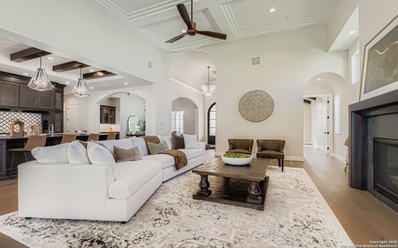 6907 Bluff Run, San Antonio, TX 78257, 4 Habitaciones Habitaciones , ,5 BañosBaños,Residential,En Venta,6907 Bluff Run,0,1918144