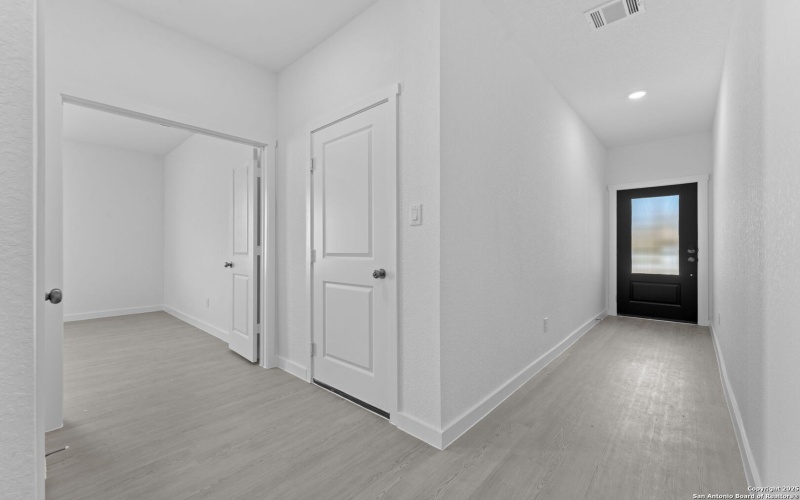 14925 Taradeau, San Antonio, TX 78254, 4 Bedrooms Bedrooms, ,3 BathroomsBathrooms,Residential,For Sale,14925 Taradeau,0,1918162