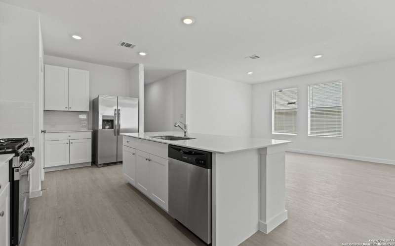 14925 Taradeau, San Antonio, TX 78254, 4 Bedrooms Bedrooms, ,3 BathroomsBathrooms,Residential,For Sale,14925 Taradeau,0,1918162