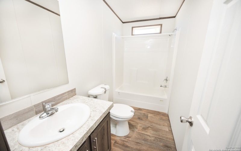 636 County Road 1615, Moore, TX 78057, 3 Habitaciones Habitaciones , ,2 BañosBaños,Residential,En Venta,636 County Road 1615,0,1912728