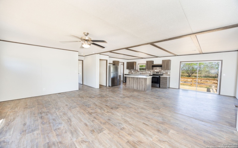 636 County Road 1615, Moore, TX 78057, 3 Habitaciones Habitaciones , ,2 BañosBaños,Residential,En Venta,636 County Road 1615,0,1912728