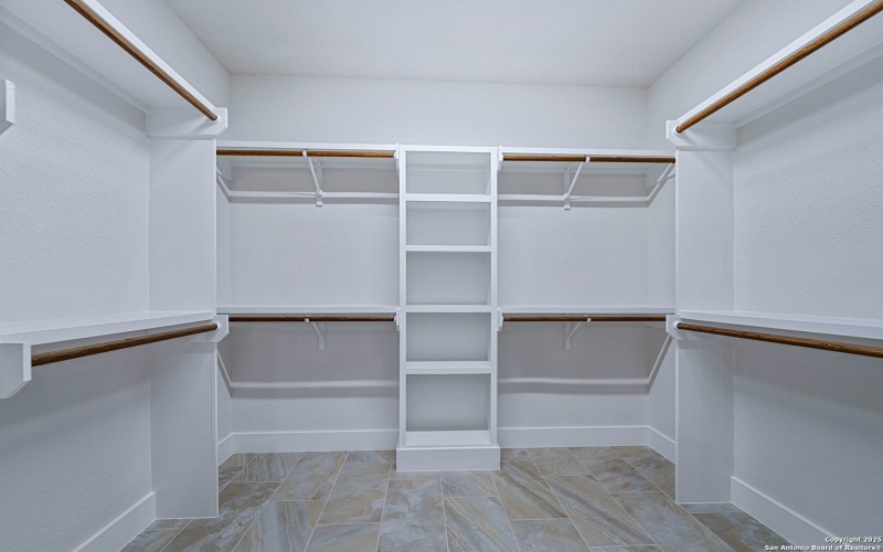 156 Firewheel Loop, Floresville, TX 78114, 4 Habitaciones Habitaciones , ,3 BañosBaños,Residential,En Venta,156 Firewheel Loop,0,1913638