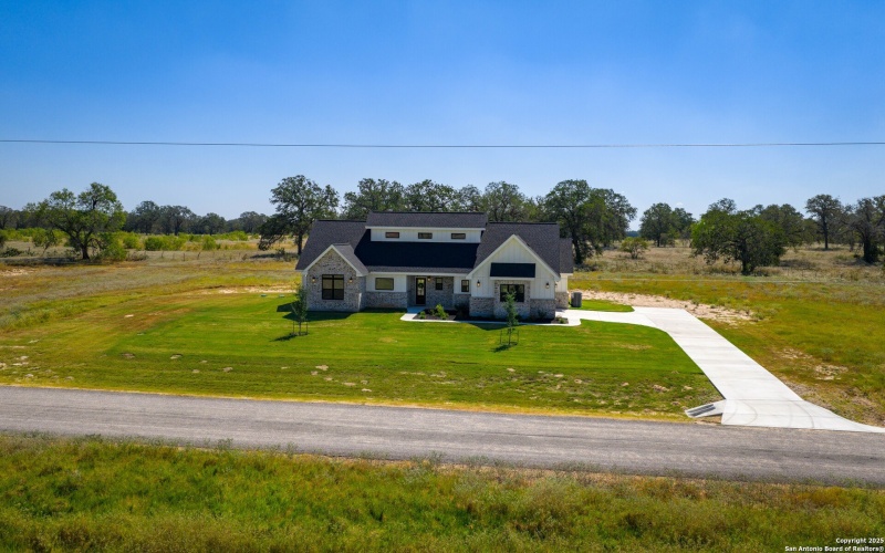 156 Firewheel Loop, Floresville, TX 78114, 4 Habitaciones Habitaciones , ,3 BañosBaños,Residential,En Venta,156 Firewheel Loop,0,1913638