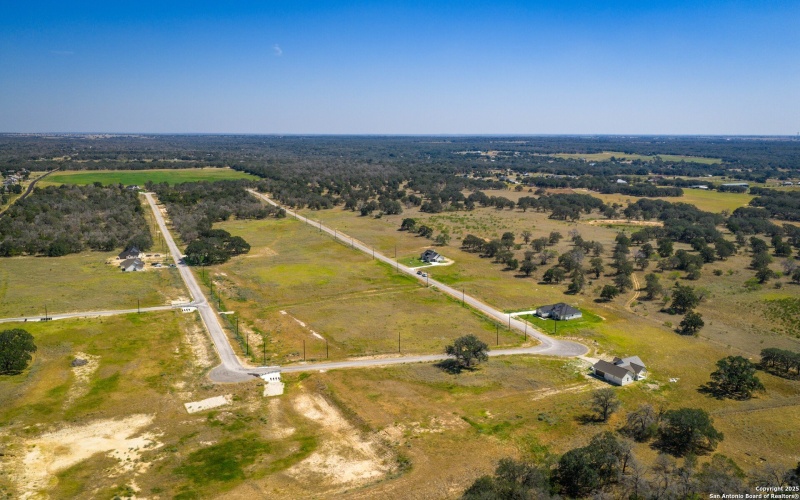 156 Firewheel Loop, Floresville, TX 78114, 4 Habitaciones Habitaciones , ,3 BañosBaños,Residential,En Venta,156 Firewheel Loop,0,1913638