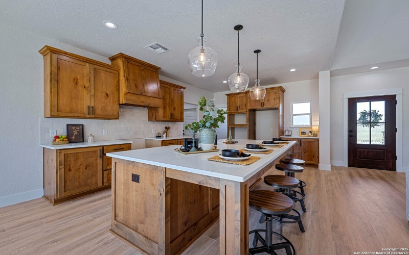 156 Firewheel Loop, Floresville, TX 78114, 4 Habitaciones Habitaciones , ,3 BañosBaños,Residential,En Venta,156 Firewheel Loop,0,1913638