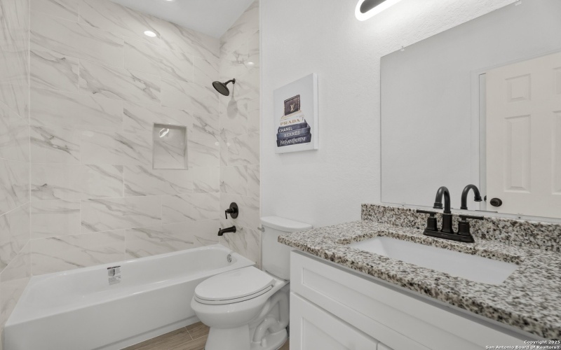 1032 Blueridge Dr, Canyon Lake, TX 78133, 3 Bedrooms Bedrooms, ,2 BathroomsBathrooms,Residential,For Sale,1032 Blueridge Dr,0,1914059