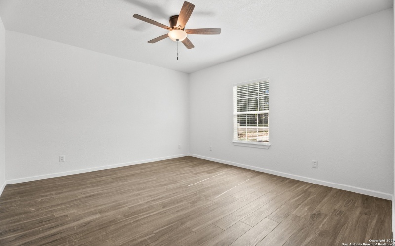 1080 Greenhill Dr, Canyon Lake, TX 78133, 3 Bedrooms Bedrooms, ,2 BathroomsBathrooms,Residential,For Sale,1080 Greenhill Dr,0,1914095