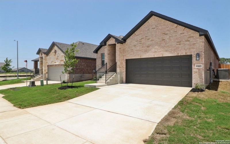 9909 Paladin Ridge, San Antonio, TX 78254, 3 Bedrooms Bedrooms, ,2 BathroomsBathrooms,Residential,For Sale,9909 Paladin Ridge,0,1914100